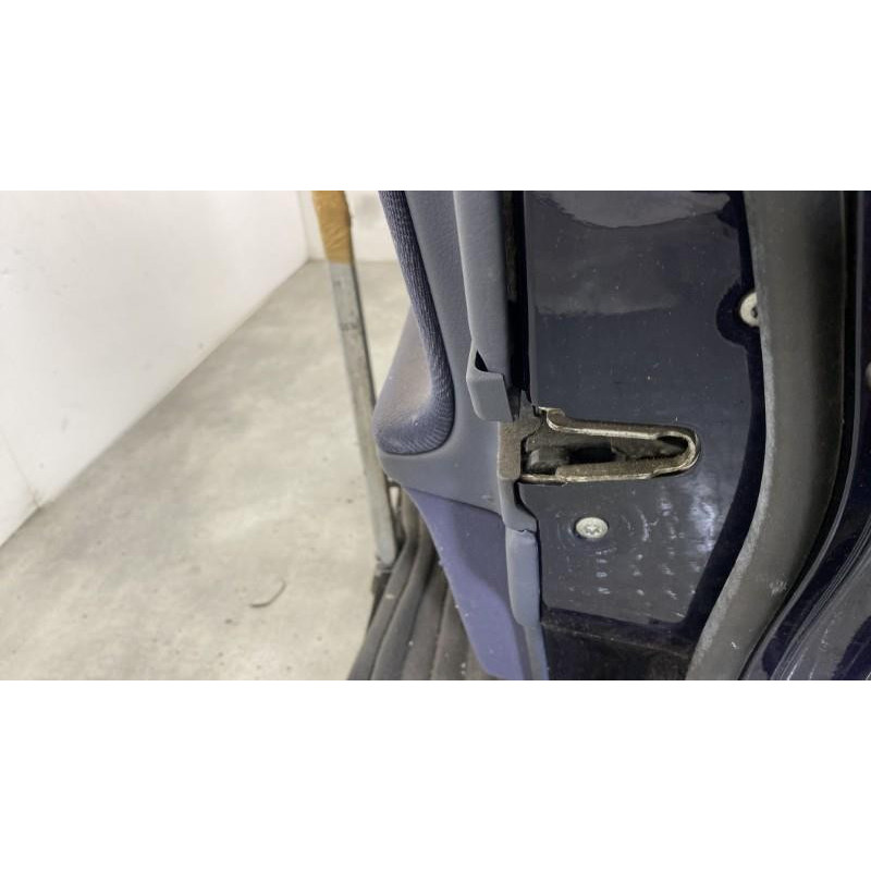 Porte avant droit MERCEDES CLASSE C 202 Photo n°3
