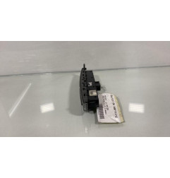 Bouton de warning PEUGEOT 308 1