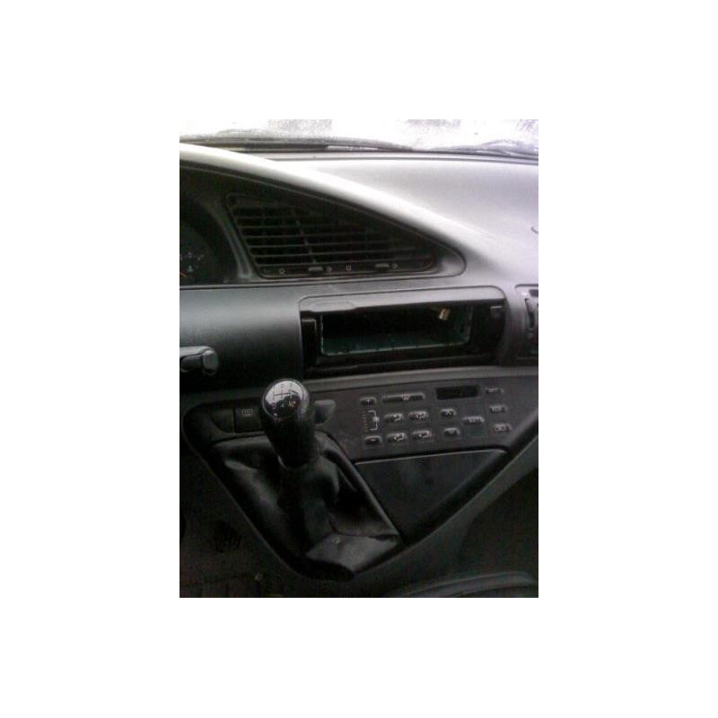 Pivot de moyeu avant droit PEUGEOT 806 Photo n°6