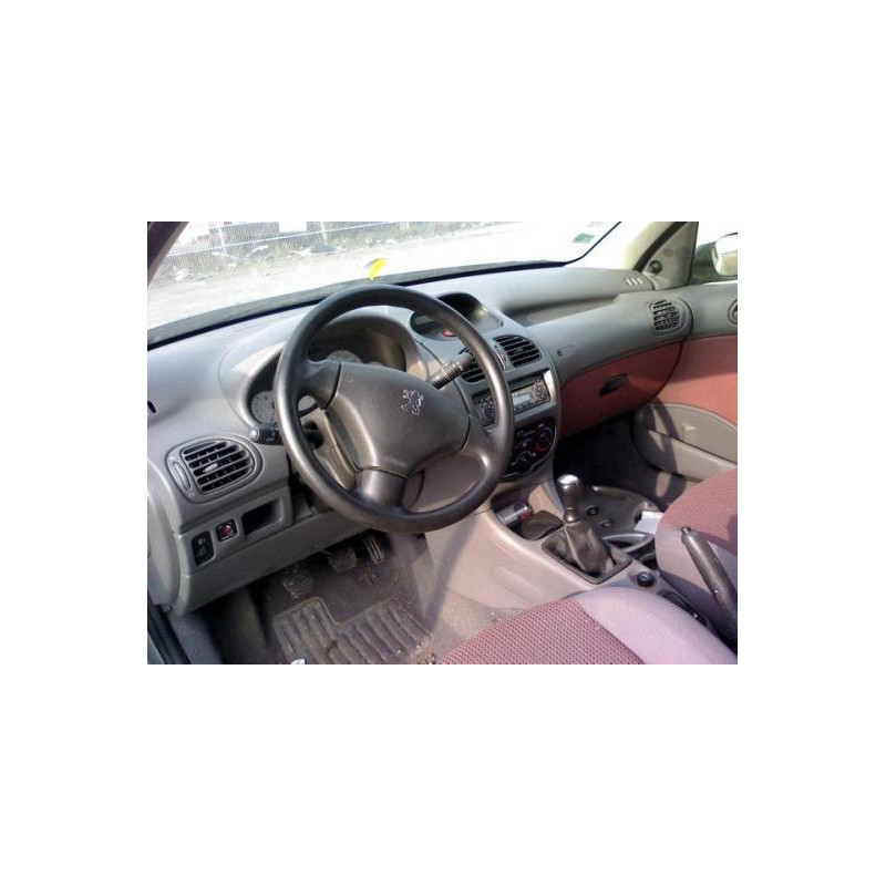 Bouton de warning PEUGEOT 206 Photo n°8
