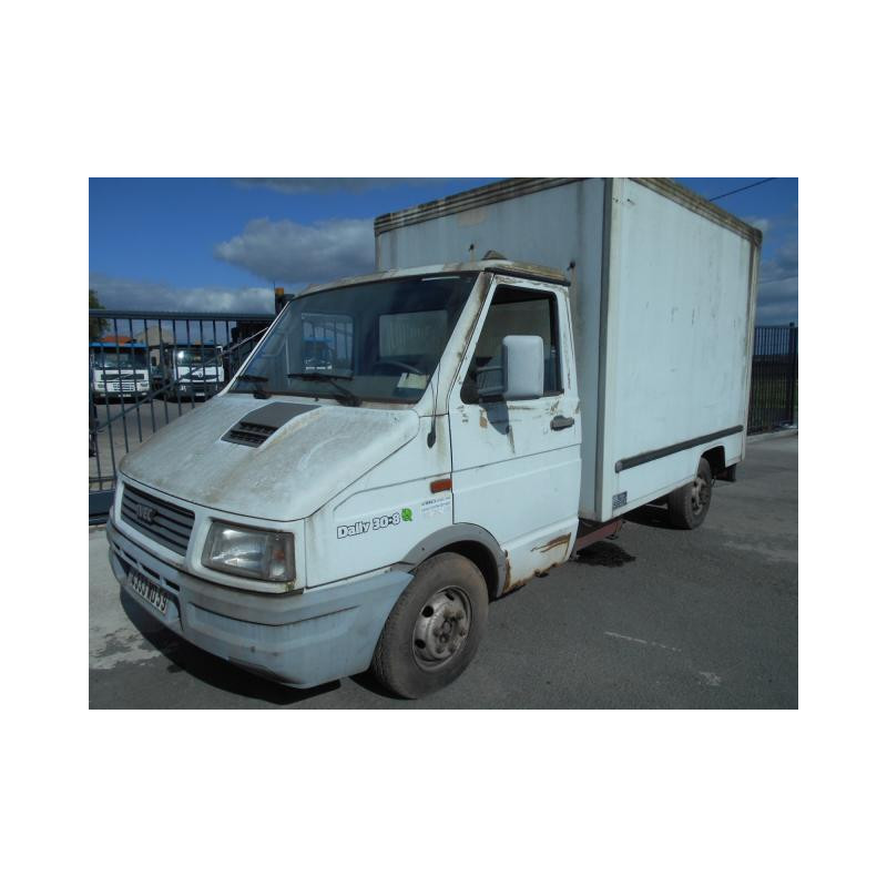 Optique avant principal gauche (feux)(phare) IVECO DAILY 2 Photo n°6