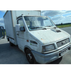 Optique avant principal gauche (feux)(phare) IVECO DAILY 2