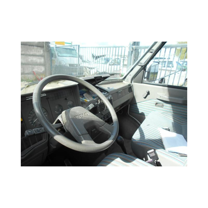 Optique avant principal gauche (feux)(phare) IVECO DAILY 2 Photo n°10