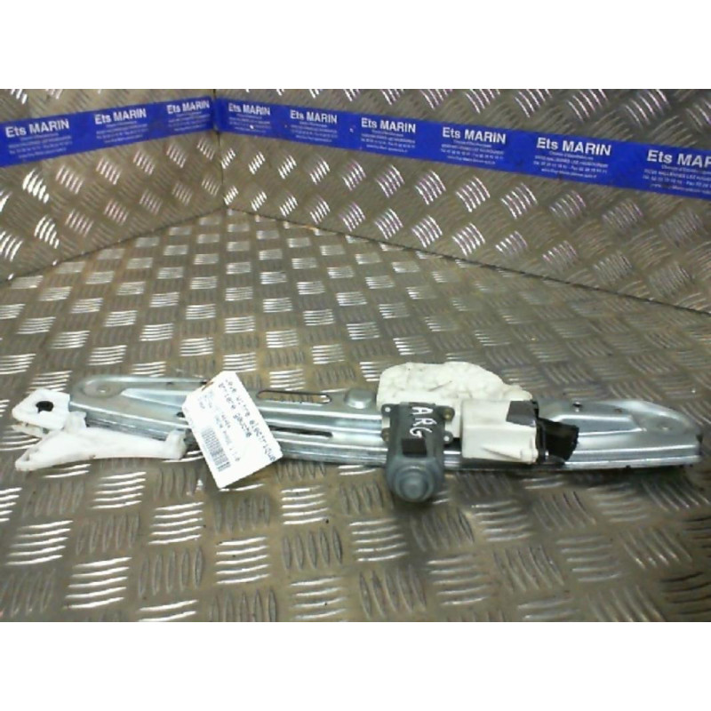 Leve vitre electrique arriere gauche OPEL VECTRA C Photo n°1