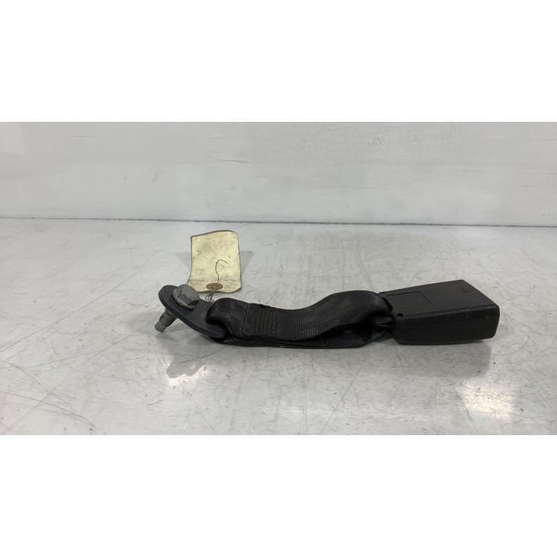 Attache ceinture arriere gauche CITROEN DS3 Photo n°2