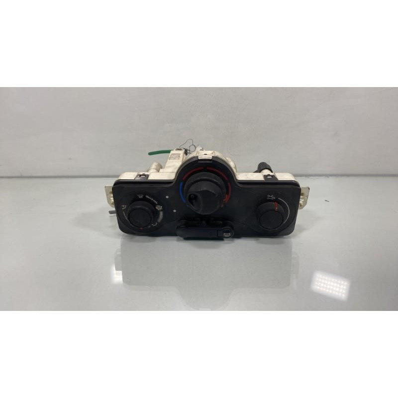 Commande chauffage RENAULT MODUS Photo n°1