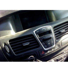 Pivot de moyeu avant gauche RENAULT LAGUNA 3