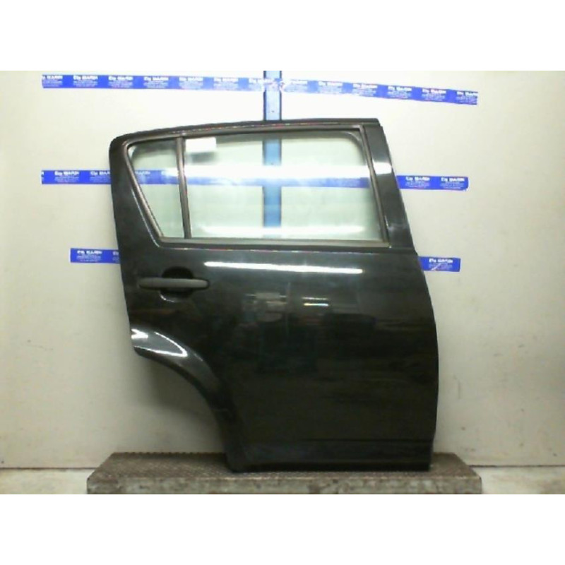 Porte arriere droit DAIHATSU SIRION 2 Photo n°1