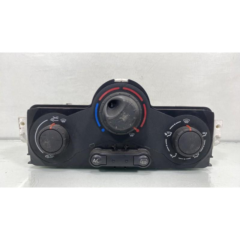 Commande chauffage RENAULT MEGANE 2 Photo n°1