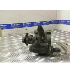 Pompe de direction RENAULT MEGANE 1 Photo n°1
