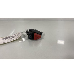 Bouton de warning MERCEDES CLASSE A 168 Photo n°1