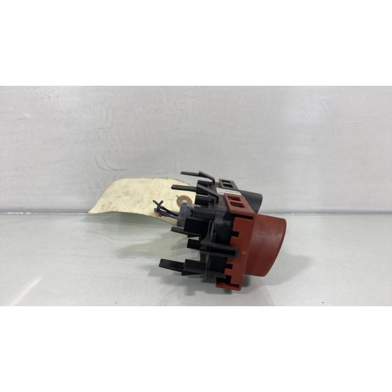 Bouton de warning RENAULT MEGANE 2 Photo n°3