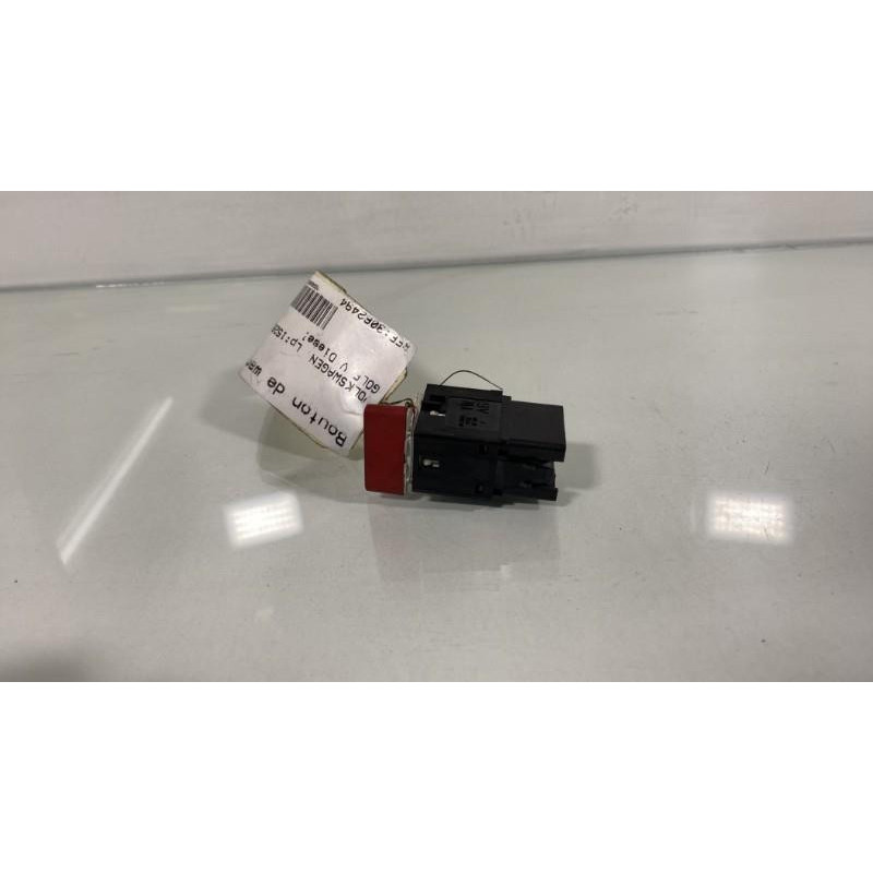 Bouton de warning VOLKSWAGEN GOLF PLUS Photo n°2