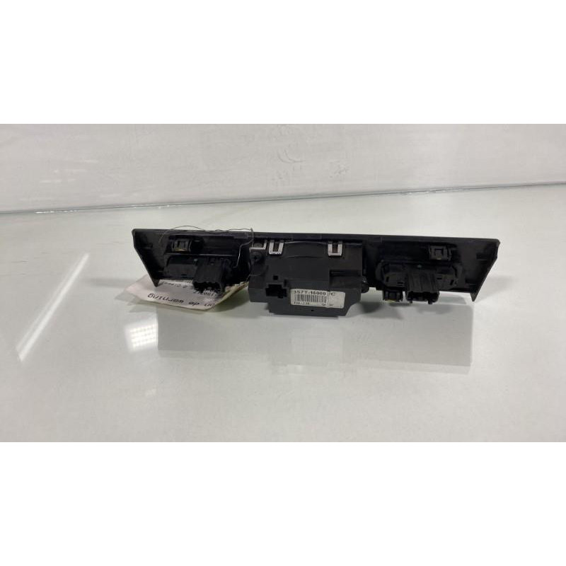 Bouton de warning FORD MONDEO 2 Photo n°3