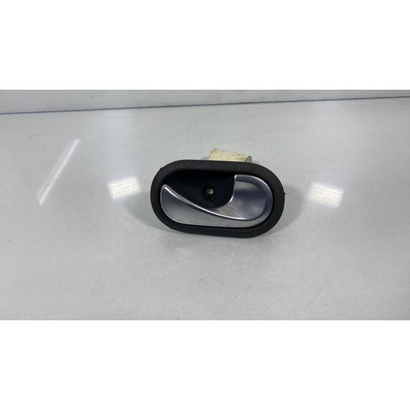 Poignee interieur arriere droit RENAULT SCENIC 2 Photo n°1