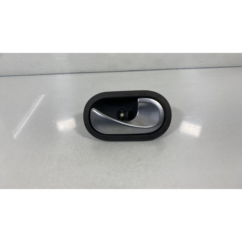 Poignee interieur avant droit RENAULT SCENIC 2 Photo n°1