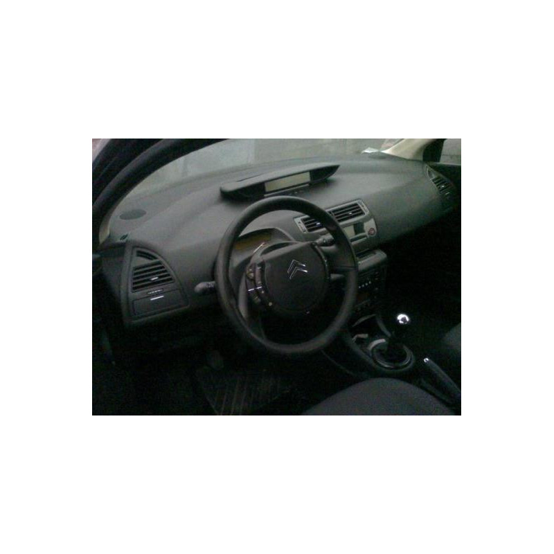 Bouton de warning CITROEN C4 1 Photo n°4
