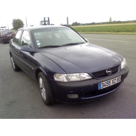 Pivot de moyeu avant droit OPEL VECTRA B