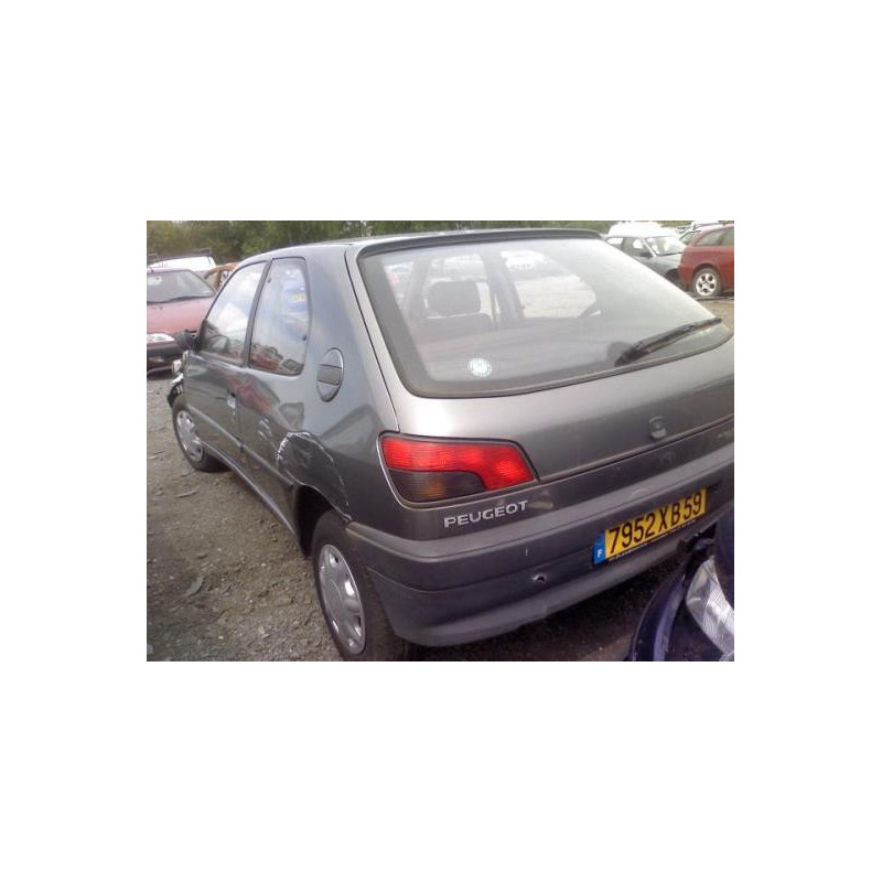 Cremaillere assistee PEUGEOT 306 Photo n°5