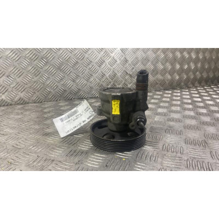 Pompe de direction RENAULT LAGUNA 2 Photo n°1