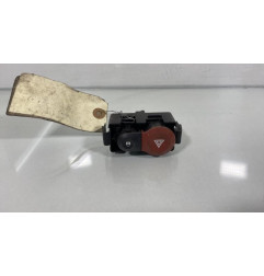 Bouton de warning RENAULT CLIO 3 Photo n°1