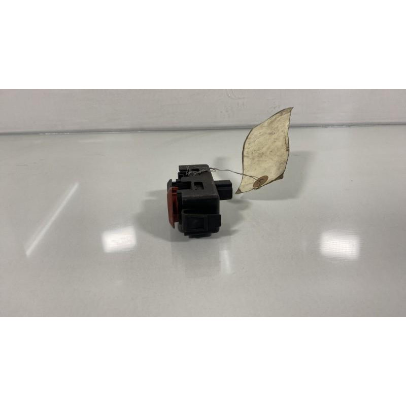 Bouton de warning RENAULT CLIO 3 Photo n°2