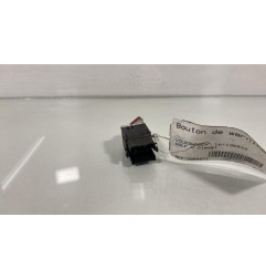 Bouton de warning VOLKSWAGEN GOLF 5