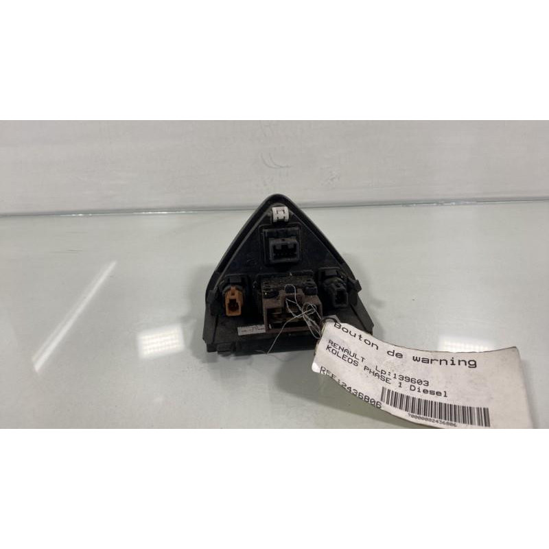 Bouton de warning RENAULT KOLEOS 1 Photo n°3
