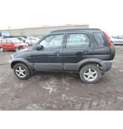 Porte avant droit DAIHATSU TERIOS 1