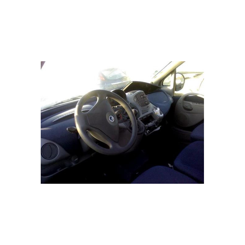 Cremaillere assistee FIAT MULTIPLA Photo n°10