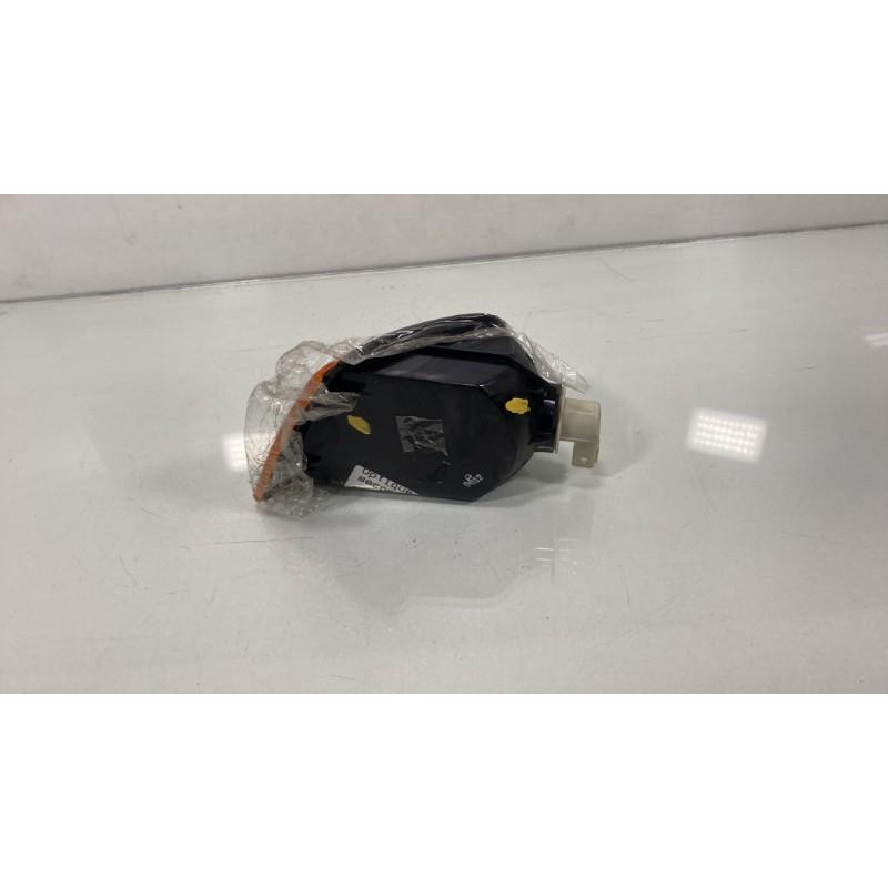 Optique avant secondaire droit (feux)(clignotant) SEAT TOLEDO 3 Photo n°3