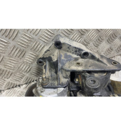 Pompe de direction FORD FIESTA 4