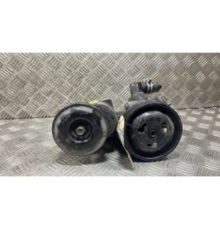 Pompe de direction FORD FIESTA 4