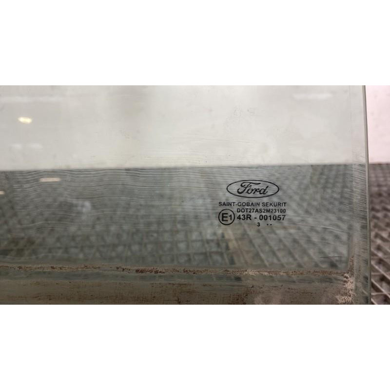 Vitre arriere droit FORD C-MAX 1 Photo n°4