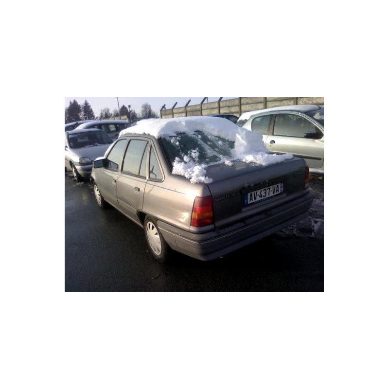 Optique avant secondaire gauche (feux)(clignotant) OPEL KADETT E Photo n°7