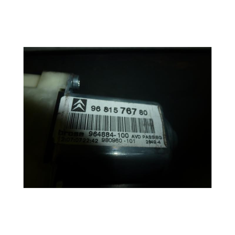 Leve vitre electrique avant droit CITROEN C4 1 Photo n°4
