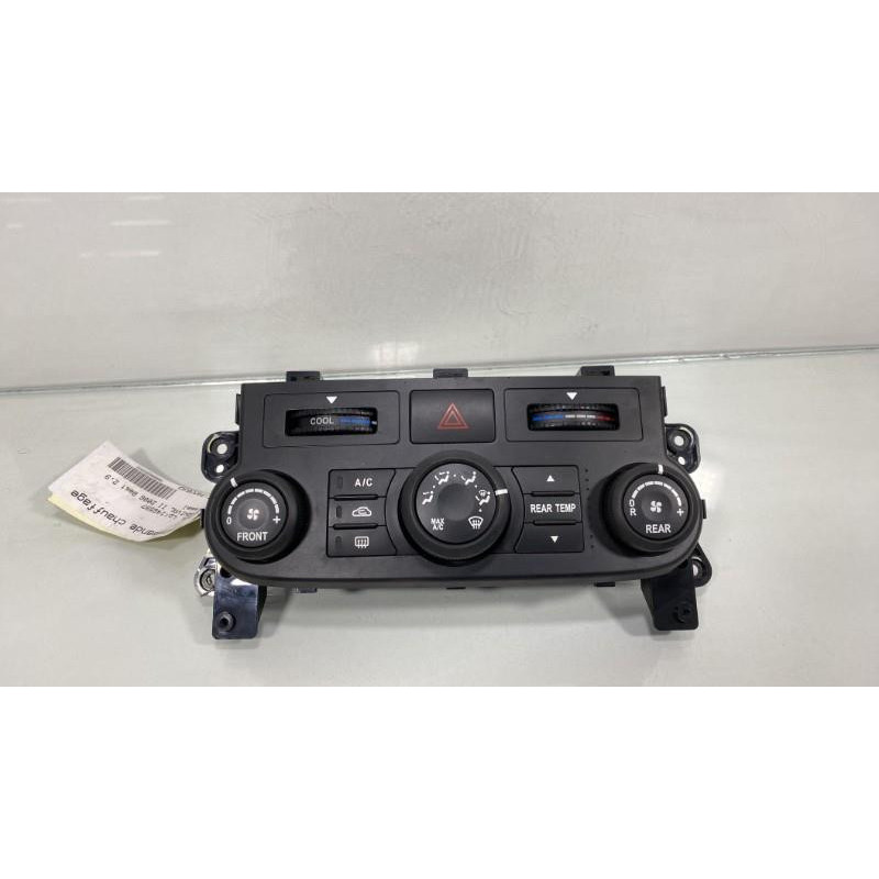 Commande chauffage KIA CARNIVAL 2 Photo n°1