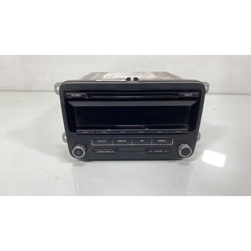 Autoradio d'origine VOLKSWAGEN GOLF 5 Photo n°4