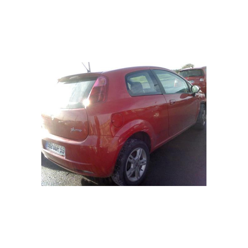 Charniere de capot FIAT GRANDE PUNTO Photo n°4