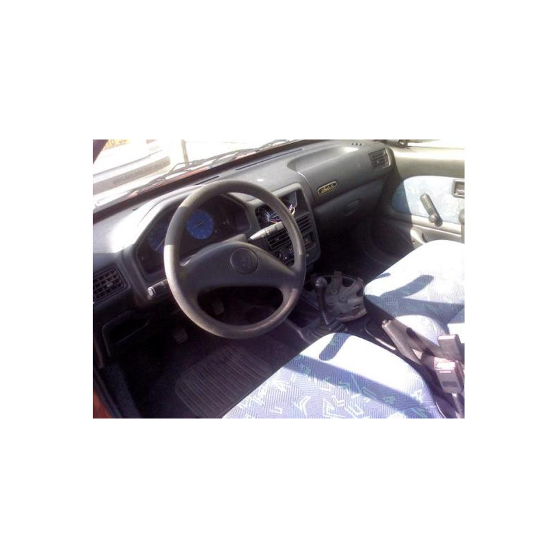 Pare choc avant PEUGEOT 106 Photo n°11
