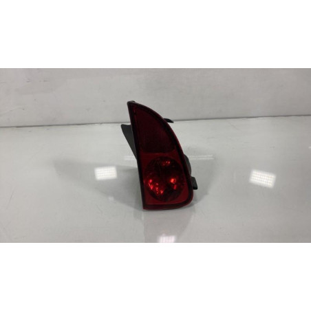 Anti brouillard arriere gauche RENAULT GRAND ESPACE 4 Photo n°1