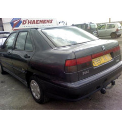 Optique avant secondaire gauche (feux)(clignotant) SEAT TOLEDO 1