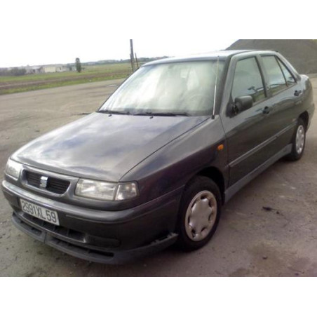 Armature avant, Masque avant SEAT TOLEDO 1 Photo n°1