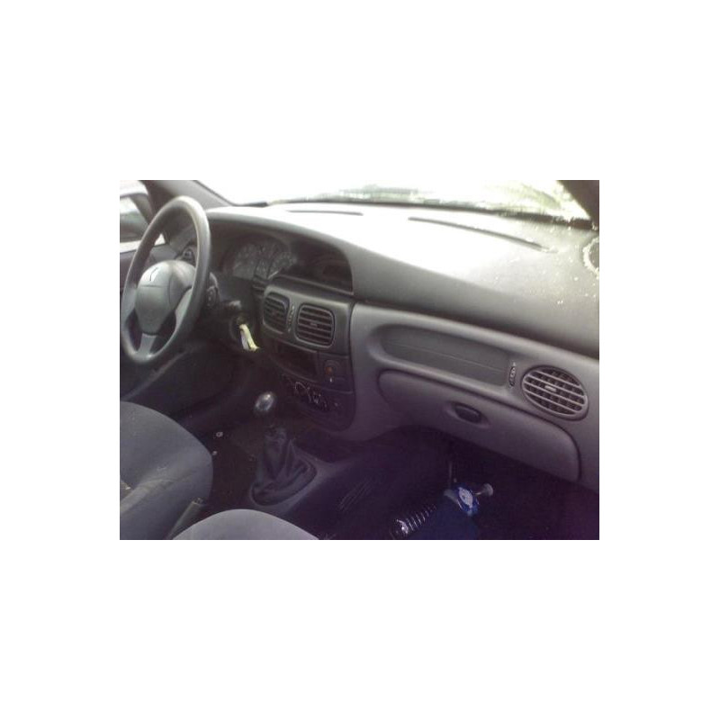 Poignee interieur arriere gauche RENAULT MEGANE 1 Photo n°8