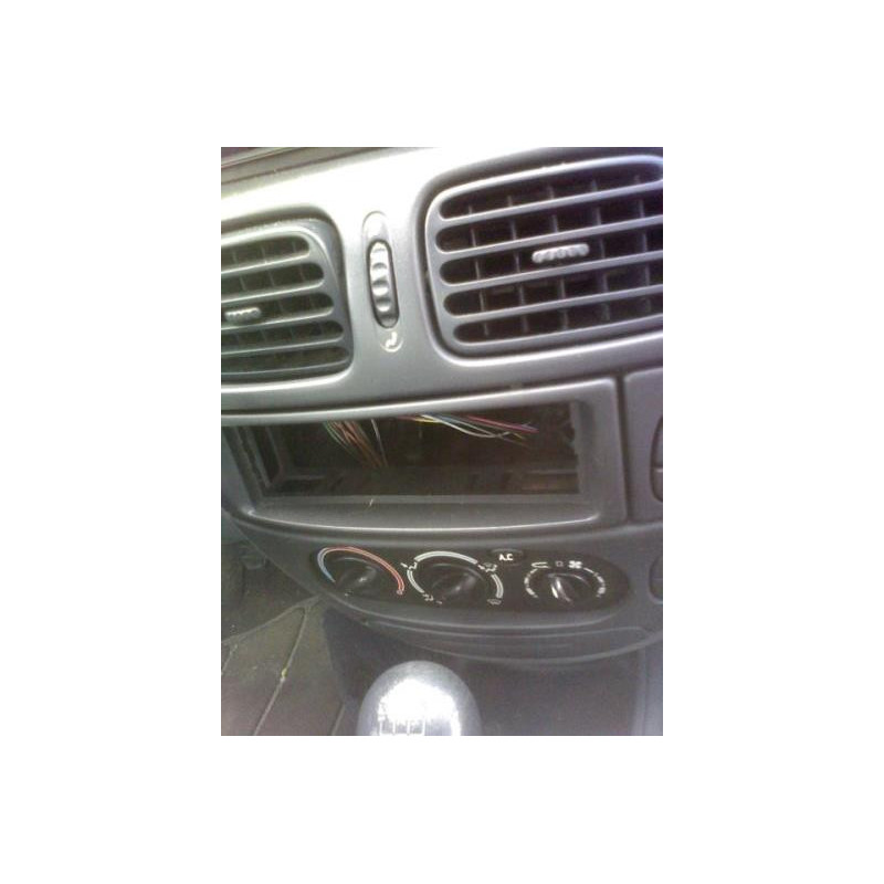 Poignee interieur arriere gauche RENAULT MEGANE 1 Photo n°9
