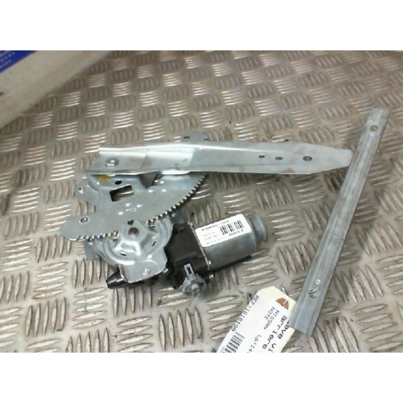 Leve vitre electrique arriere gauche NISSAN NOTE 1 Photo n°1