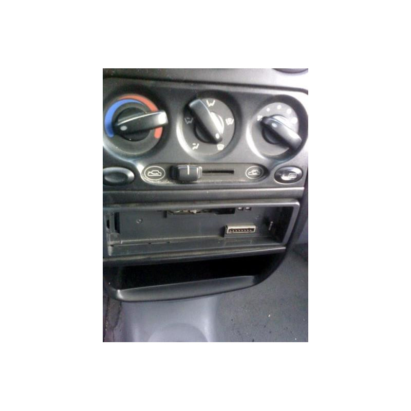 Pare choc avant DAEWOO MATIZ 1 Photo n°8