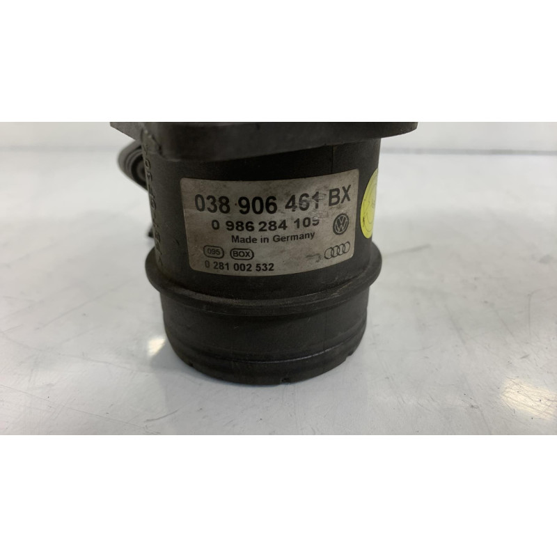 Debitmetre VOLKSWAGEN GOLF 5 Photo n°2