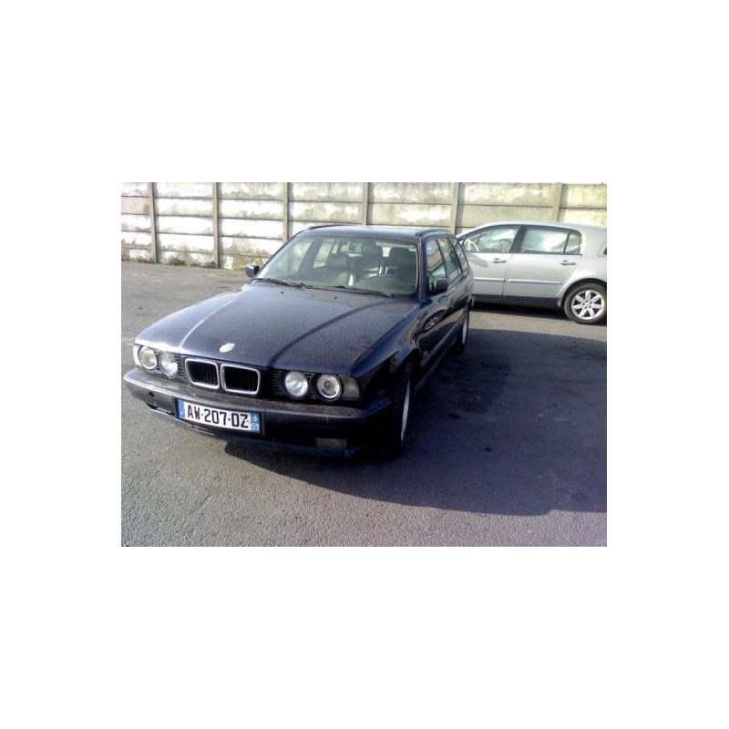 Optique avant secondaire gauche (feux)(clignotant) BMW SERIE 5 E34 Photo n°4