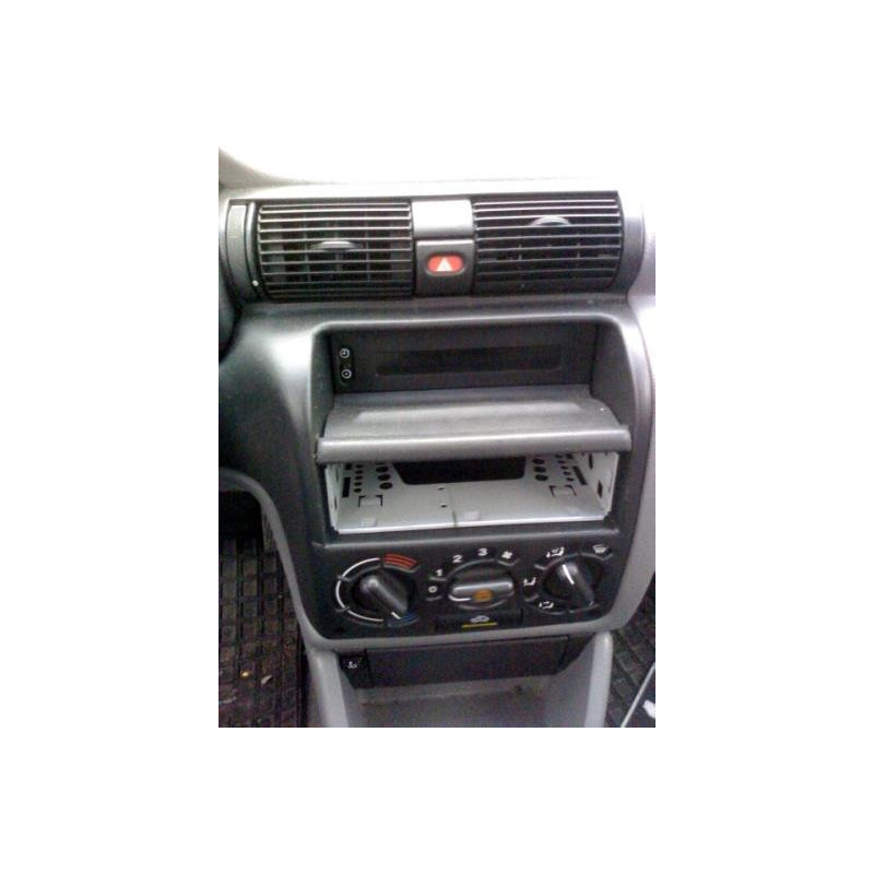 Optique avant secondaire gauche (feux)(clignotant) OPEL ASTRA F Photo n°9